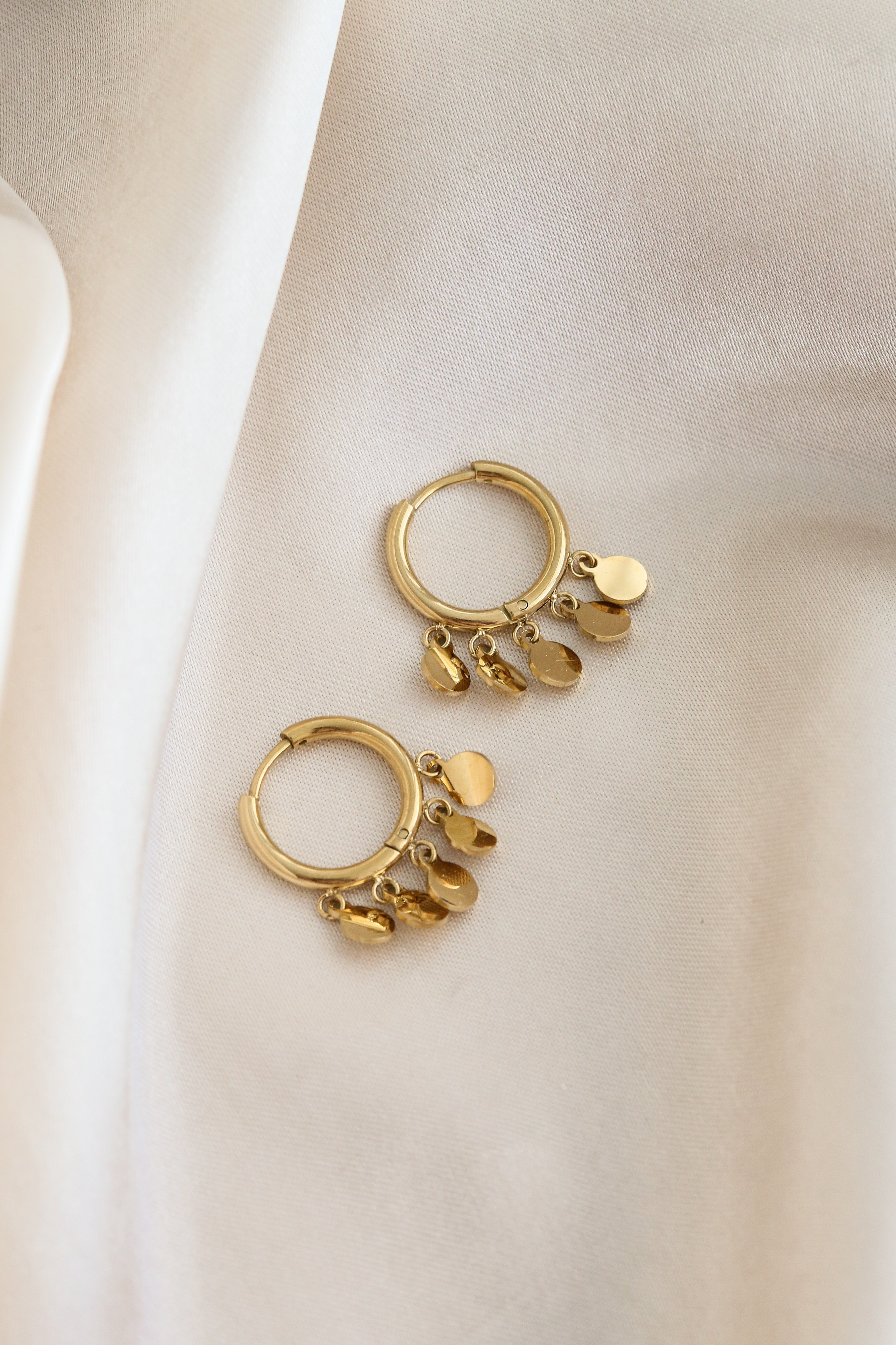 Kendall Hoop Earrings - has waterproof, durable, elegant and vintage inspired jewelry