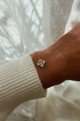 Kiki Bracelet - Boutique Minimaliste has waterproof, durable, elegant and vintage inspired jewelry