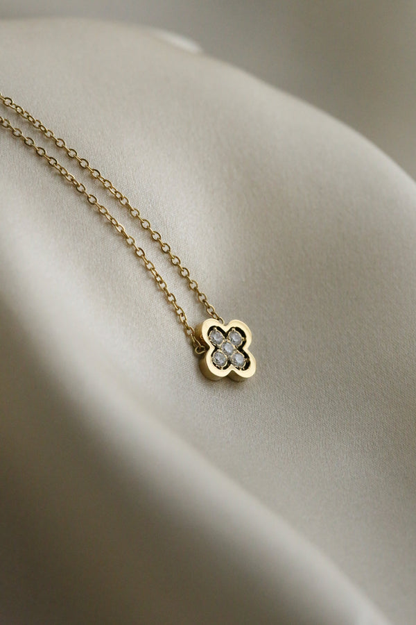 Kiki Necklace - Boutique Minimaliste has waterproof, durable, elegant and vintage inspired jewelry