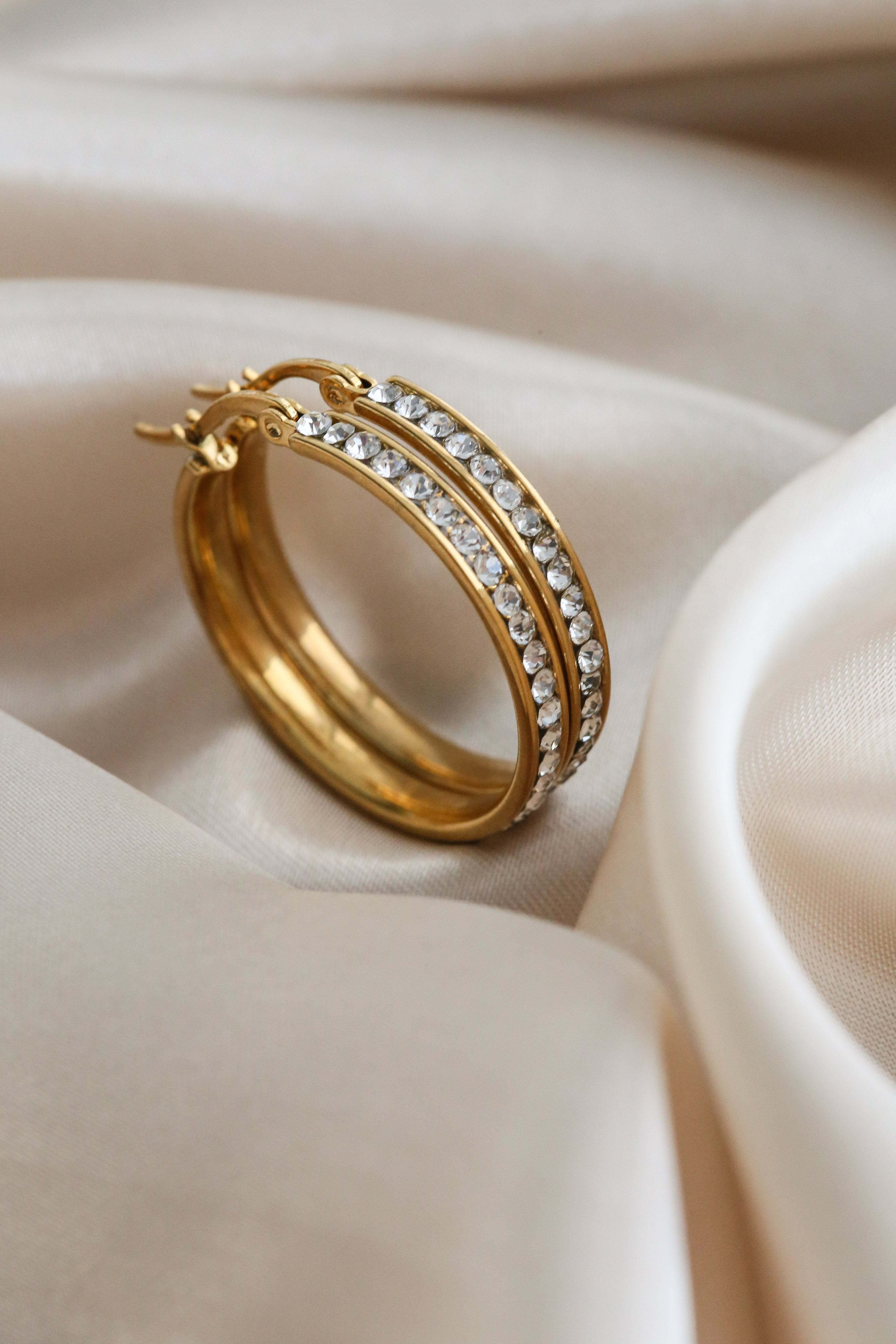 Lago Hoop Earrings - has waterproof, durable, elegant and vintage inspired jewelry