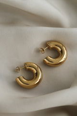 Leah Earrings - Boutique Minimaliste has waterproof, durable, elegant and vintage inspired jewelry