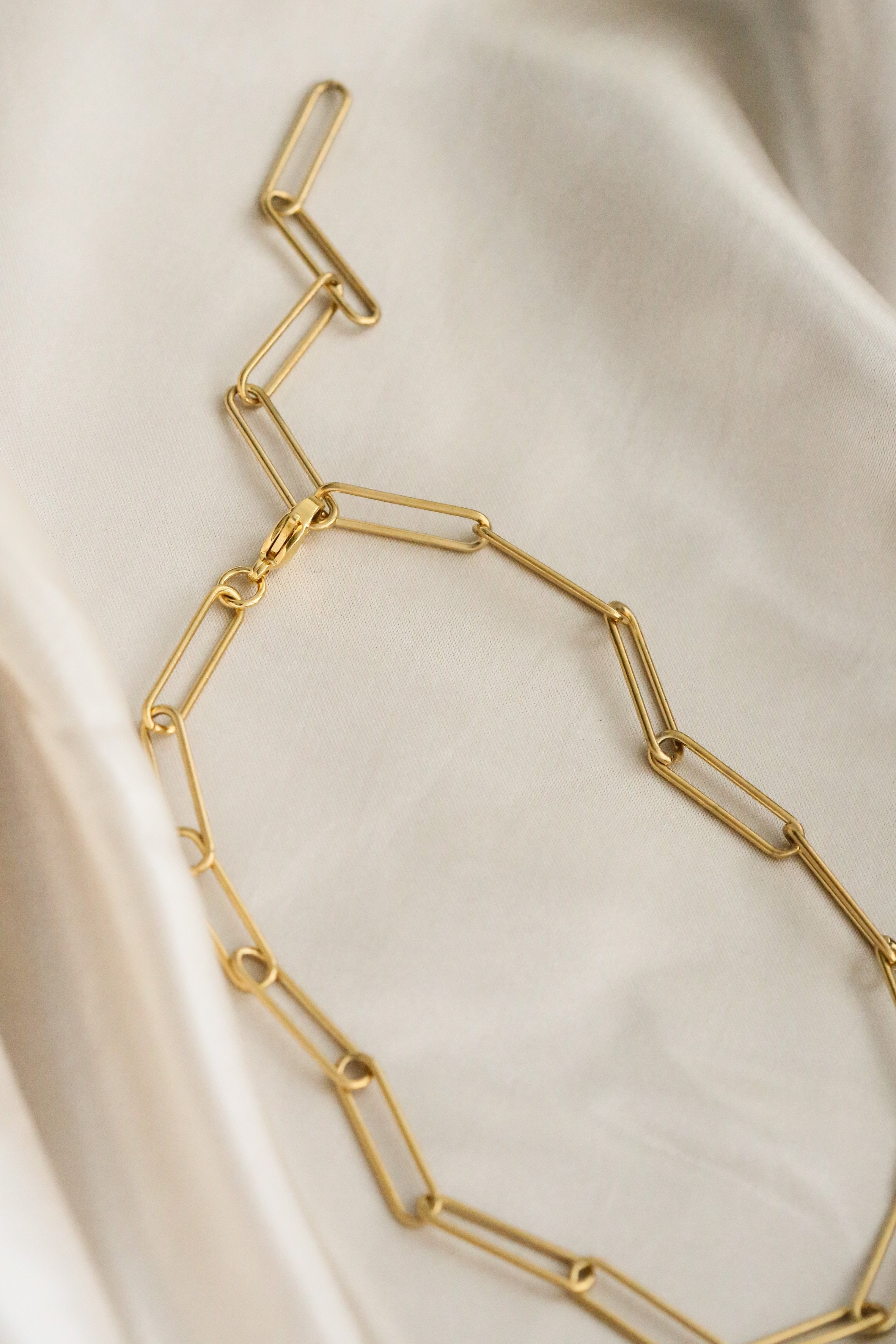 Lucius necklace - Boutique Minimaliste has waterproof, durable, elegant and vintage inspired jewelry