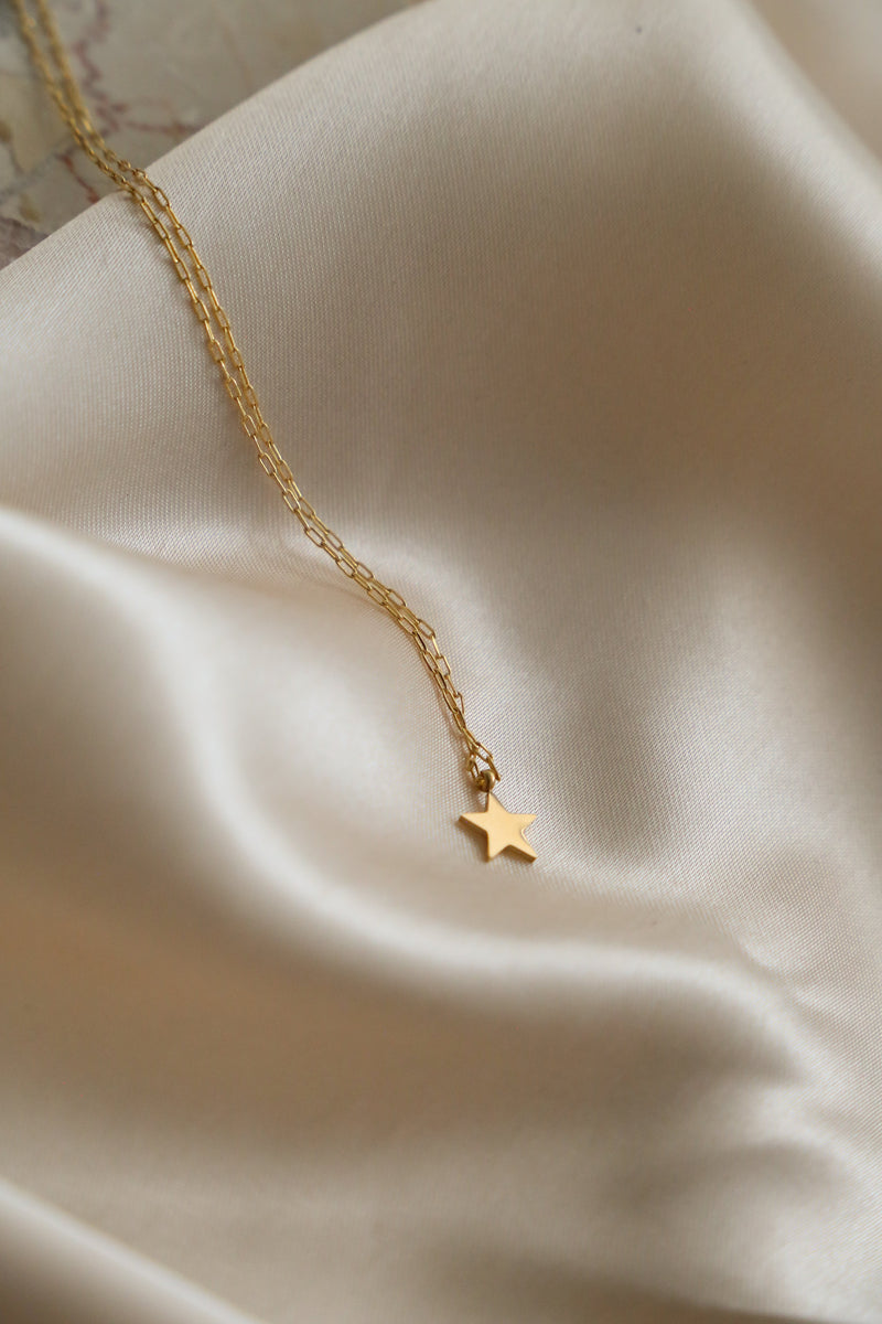 Lucky Charms Necklace - Boutique Minimaliste has waterproof, durable, elegant and vintage inspired jewelry