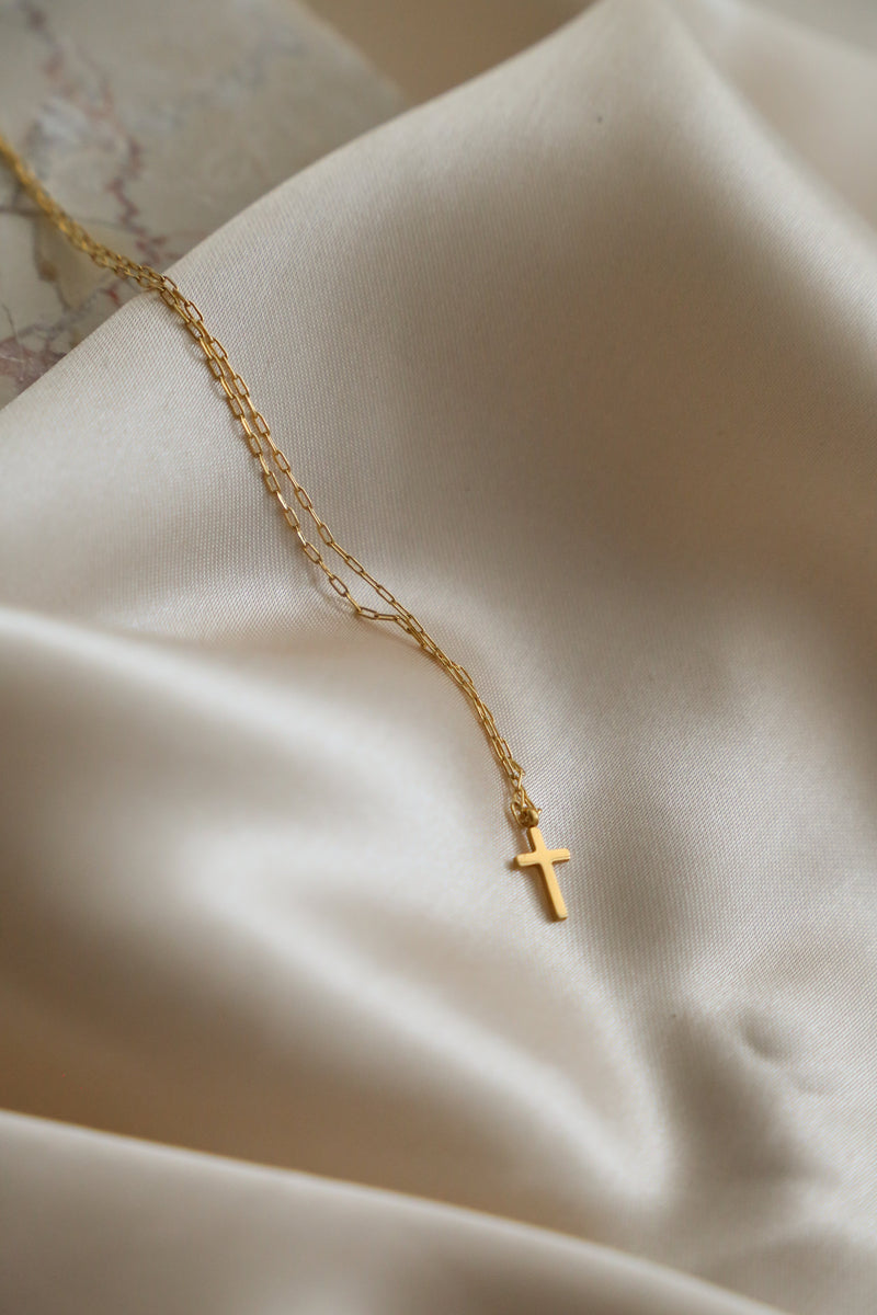 Lucky Charms Necklace - Boutique Minimaliste has waterproof, durable, elegant and vintage inspired jewelry