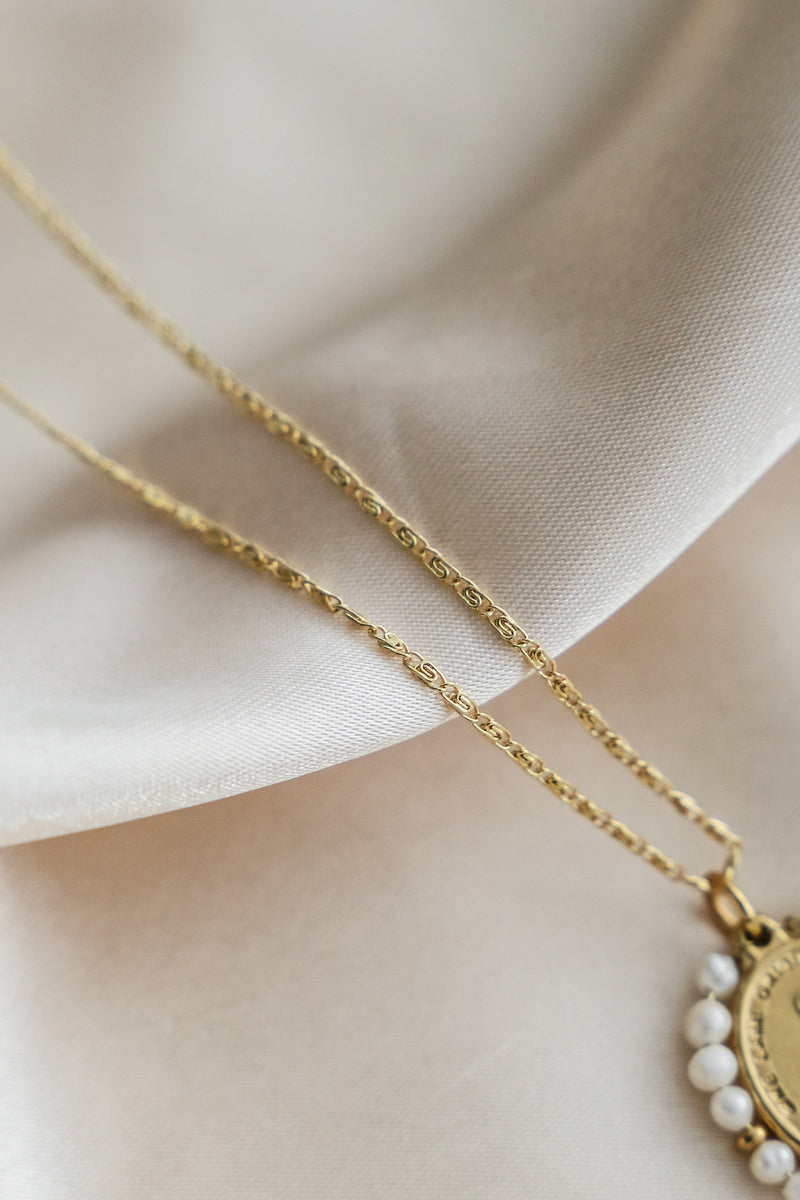 Marie Necklace - Boutique Minimaliste has waterproof, durable, elegant and vintage inspired jewelry