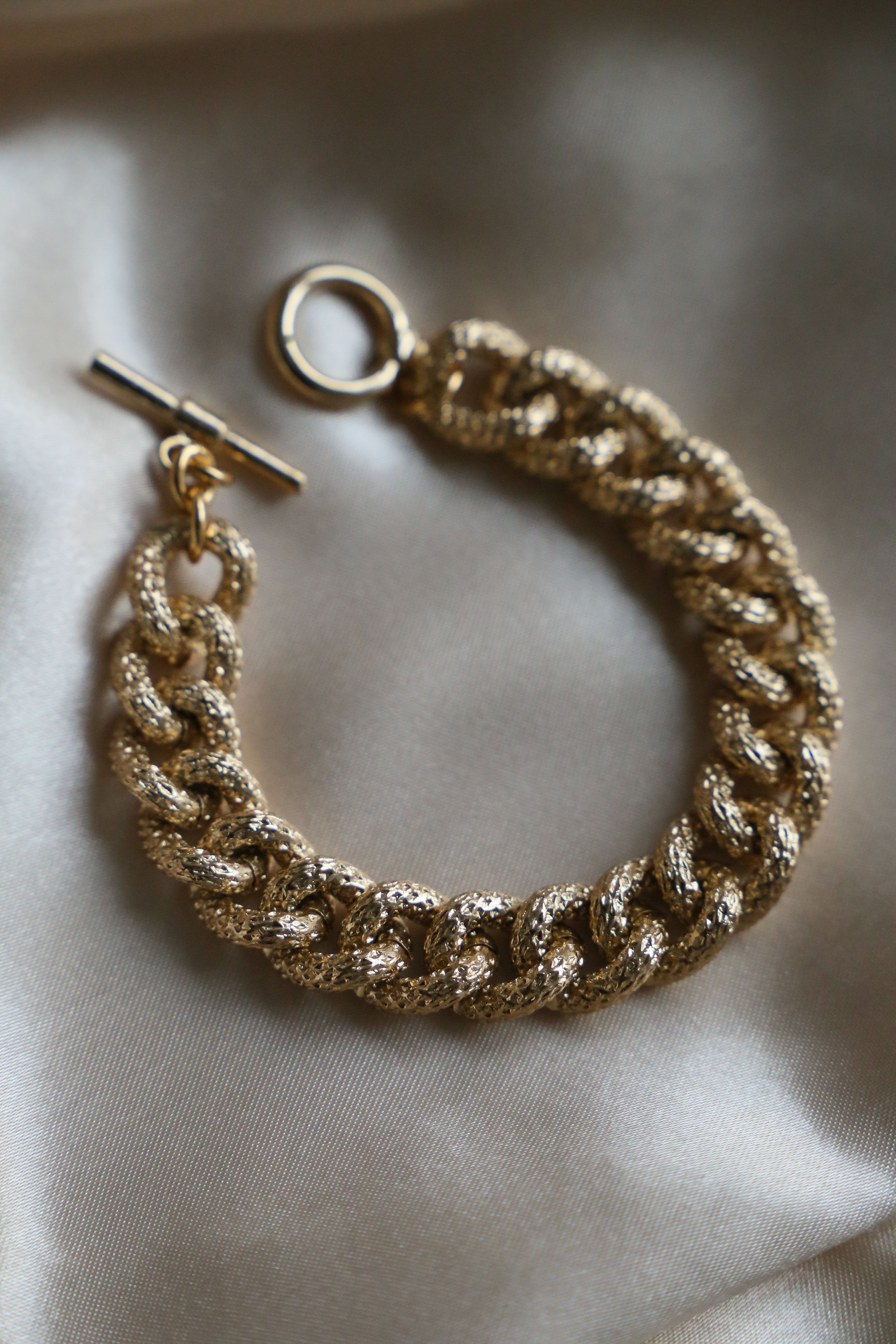 Marseille (Vintage) Bracelet - has waterproof, durable, elegant and vintage inspired jewelry