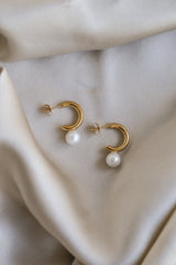 Martina Hoop Earrings - Boutique Minimaliste has waterproof, durable, elegant and vintage inspired jewelry