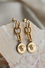 Medusa Double Necklace - Boutique Minimaliste has waterproof, durable, elegant and vintage inspired jewelry