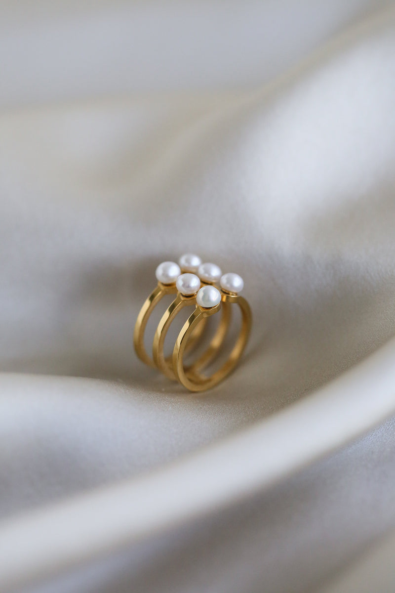 Millie Ring - Boutique Minimaliste has waterproof, durable, elegant and vintage inspired jewelry