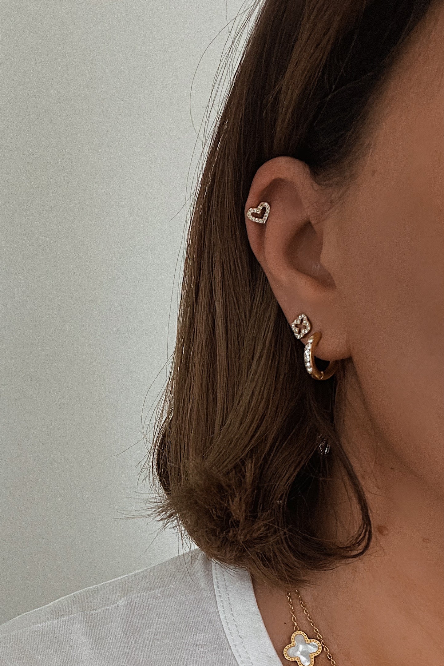 Mimi Studs - Boutique Minimaliste has waterproof, durable, elegant and vintage inspired jewelry
