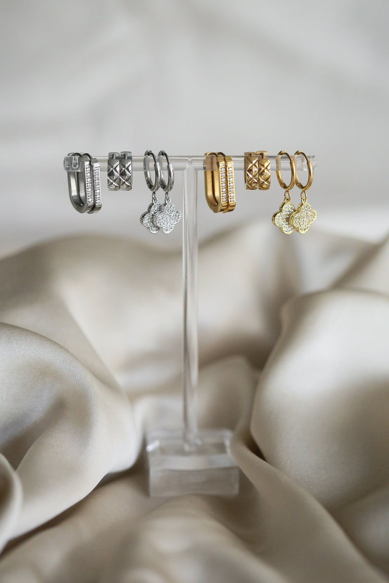 Nala Huggies - Boutique Minimaliste has waterproof, durable, elegant and vintage inspired jewelry