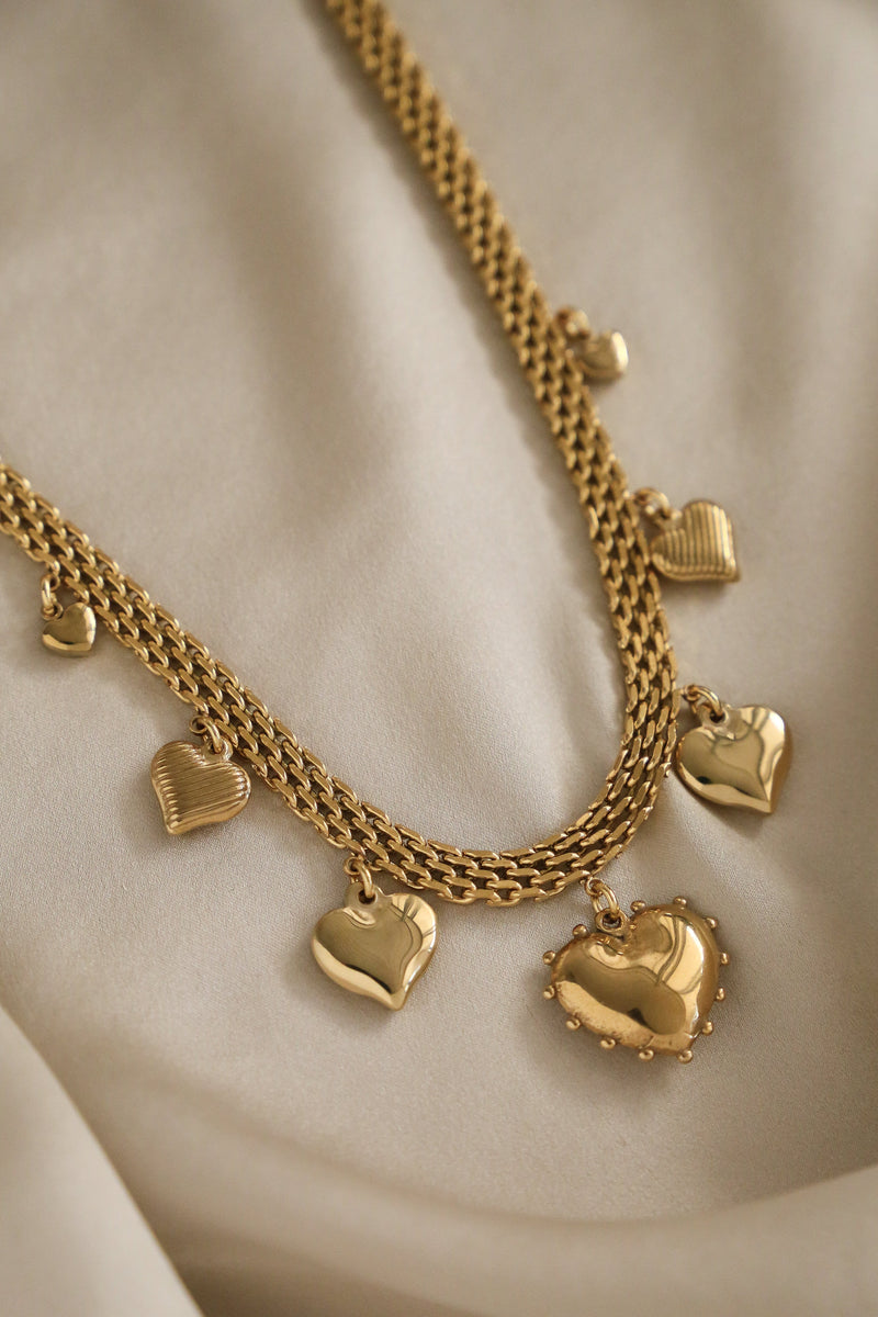 Nana Necklace - Boutique Minimaliste has waterproof, durable, elegant and vintage inspired jewelry