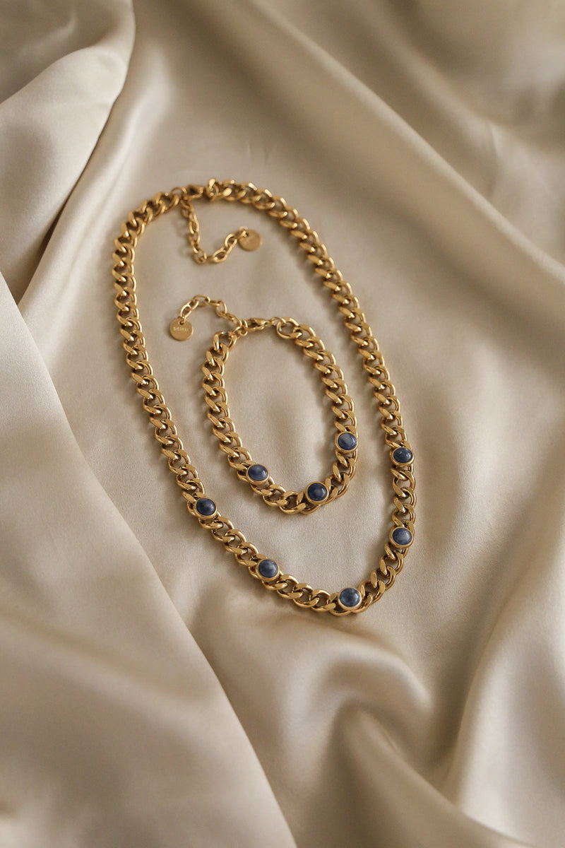 Nicolette Bracelet - Boutique Minimaliste has waterproof, durable, elegant and vintage inspired jewelry