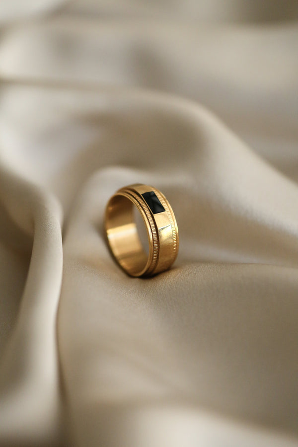 Olympia Ring - Boutique Minimaliste has waterproof, durable, elegant and vintage inspired jewelry