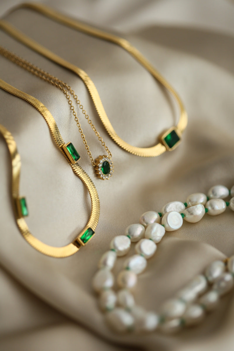 Pamela Necklace - Boutique Minimaliste has waterproof, durable, elegant and vintage inspired jewelry