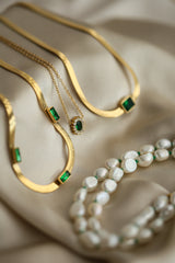 Patricia Necklace - Boutique Minimaliste has waterproof, durable, elegant and vintage inspired jewelry
