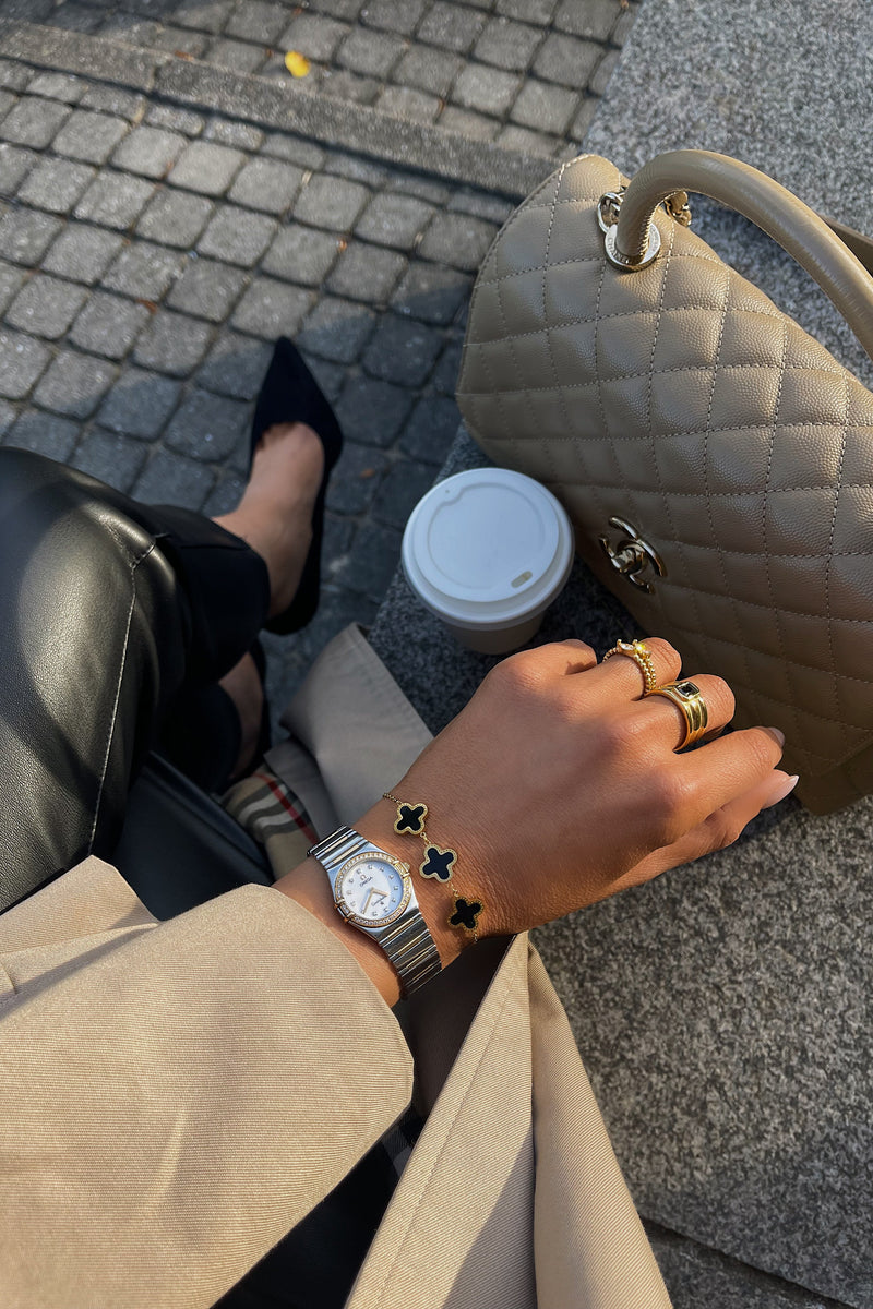 Peace Ring - Boutique Minimaliste has waterproof, durable, elegant and vintage inspired jewelry