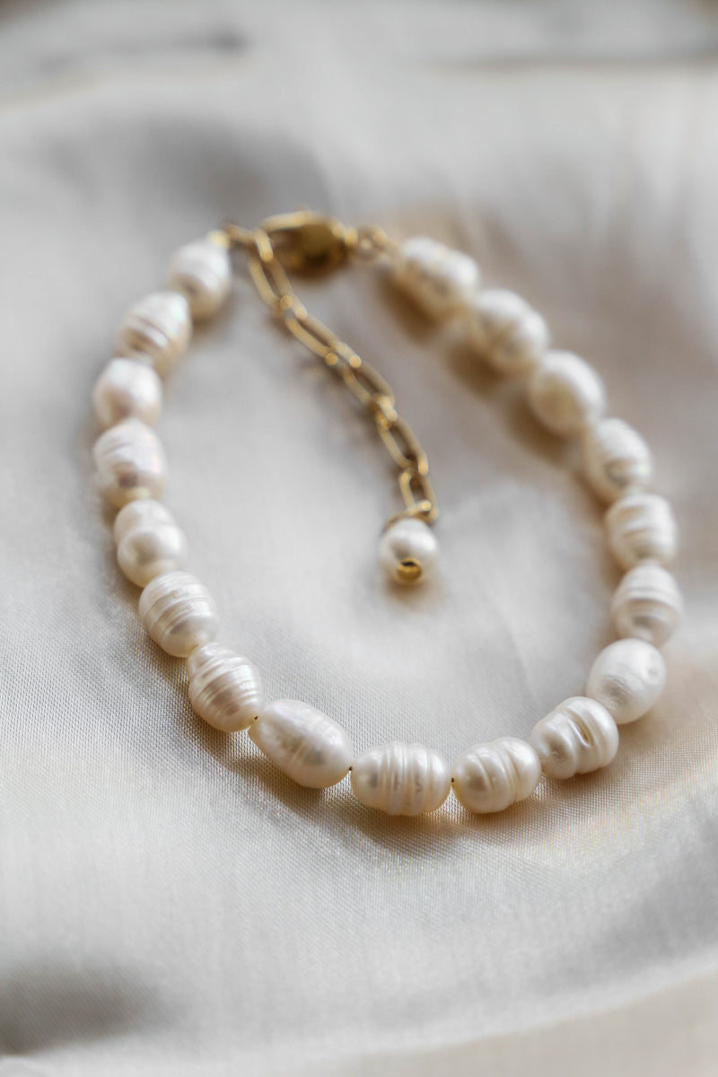 Jacey Pearl Anklet - Boutique Minimaliste has waterproof, durable, elegant and vintage inspired jewelry