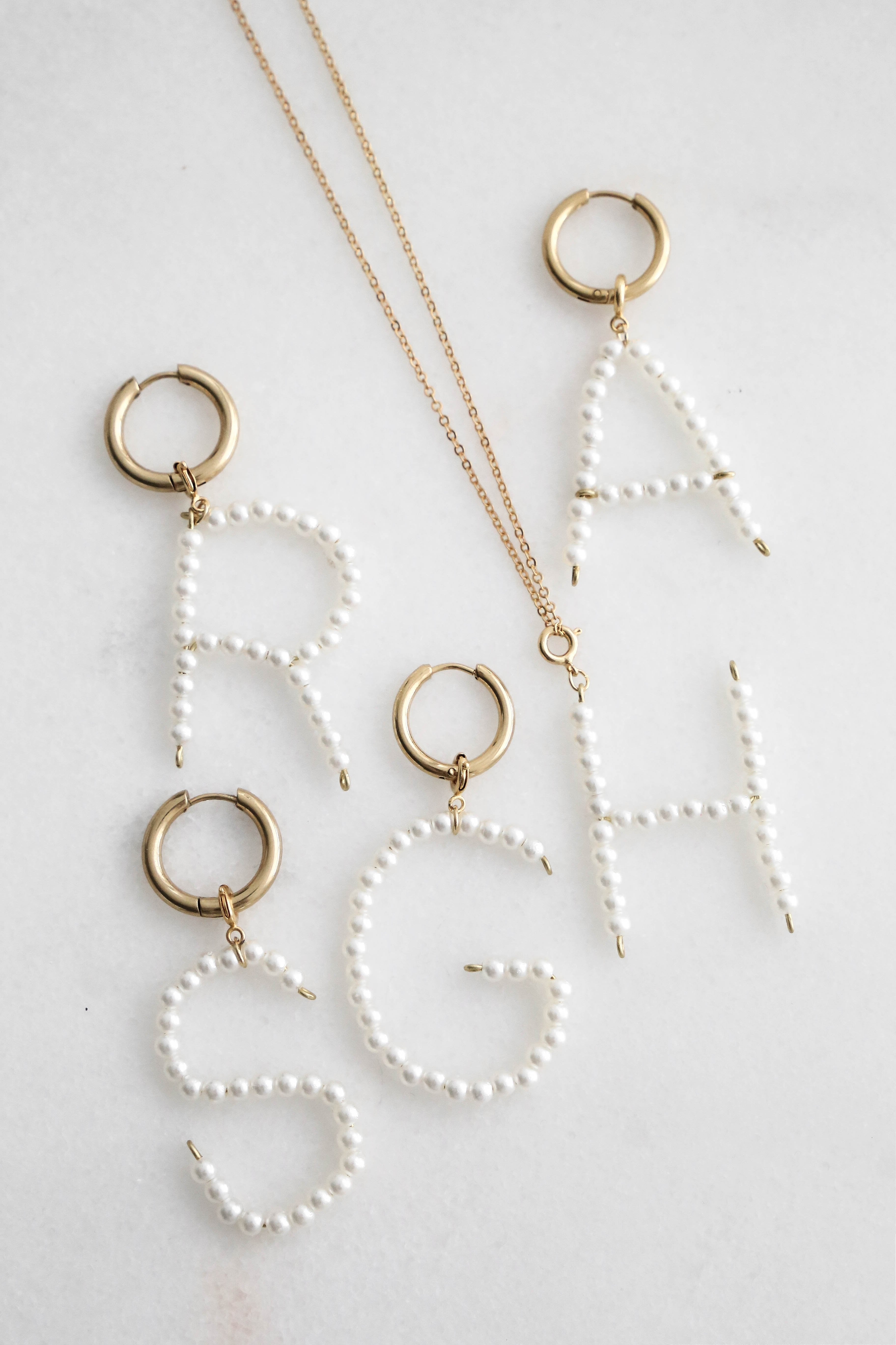 Pearl Initial - Boutique Minimaliste has waterproof, durable, elegant and vintage inspired jewelry