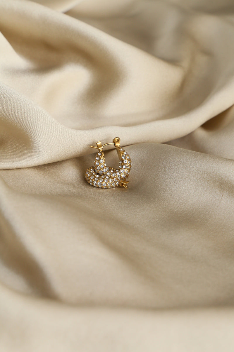 Perrie Huggies - Boutique Minimaliste has waterproof, durable, elegant and vintage inspired jewelry