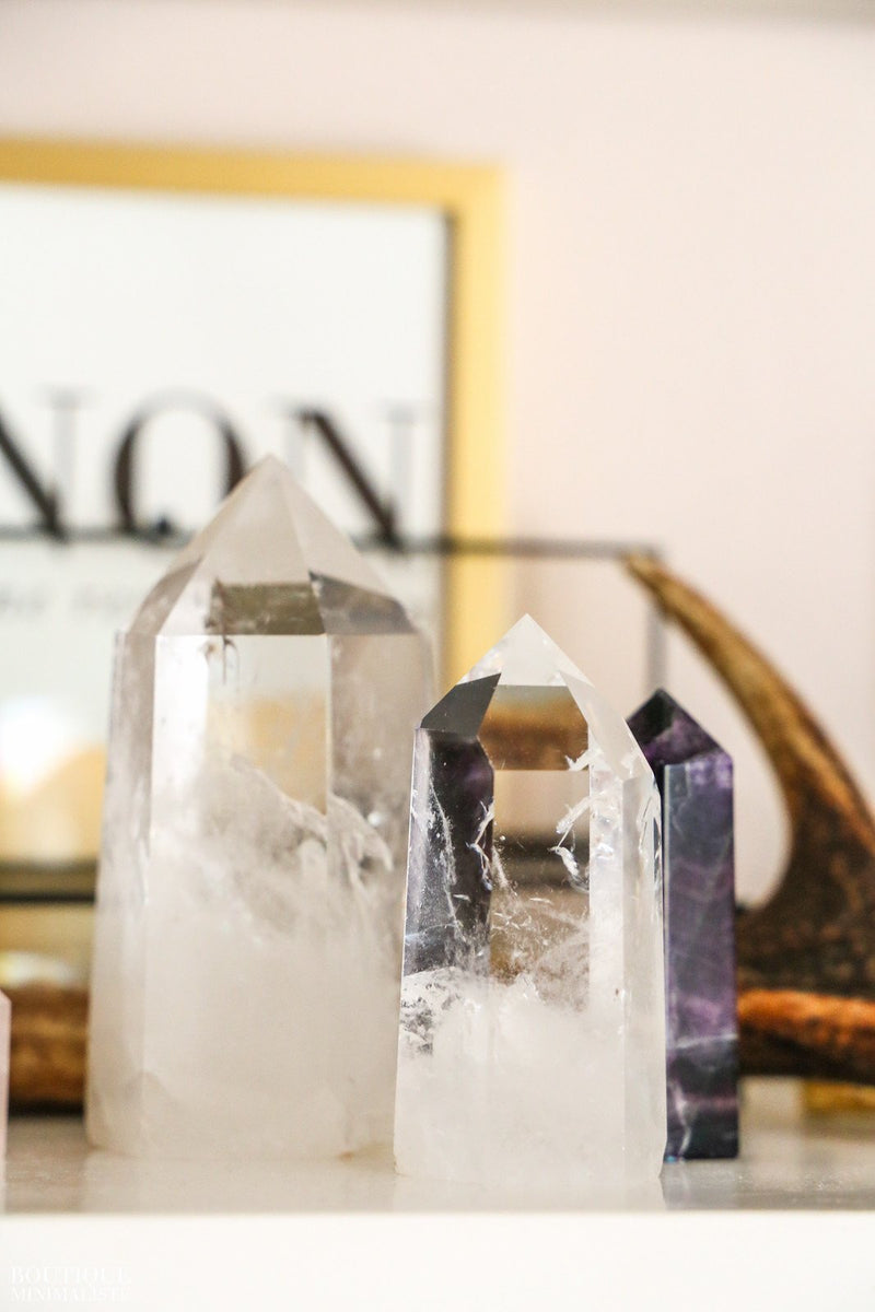 Quartz Crystal Point - Boutique Minimaliste has waterproof, durable, elegant and vintage inspired jewelry