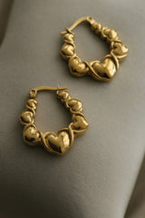 Rita Hoops - Boutique Minimaliste has waterproof, durable, elegant and vintage inspired jewelry