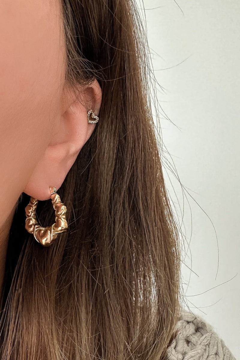 Rita Hoops - Boutique Minimaliste has waterproof, durable, elegant and vintage inspired jewelry