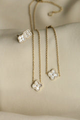 Roma Bracelet - Boutique Minimaliste has waterproof, durable, elegant and vintage inspired jewelry