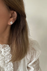 Roma Studs - Boutique Minimaliste has waterproof, durable, elegant and vintage inspired jewelry