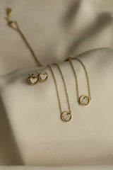 Rosie Bracelet - Boutique Minimaliste has waterproof, durable, elegant and vintage inspired jewelry
