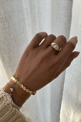 Rosie Bracelet - Boutique Minimaliste has waterproof, durable, elegant and vintage inspired jewelry