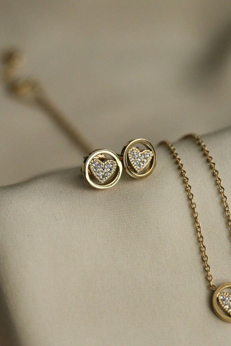 Rosie Studs - Boutique Minimaliste has waterproof, durable, elegant and vintage inspired jewelry