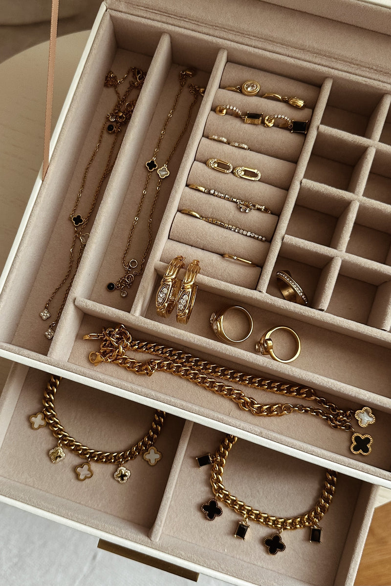 Sadie Necklace - Boutique Minimaliste has waterproof, durable, elegant and vintage inspired jewelry