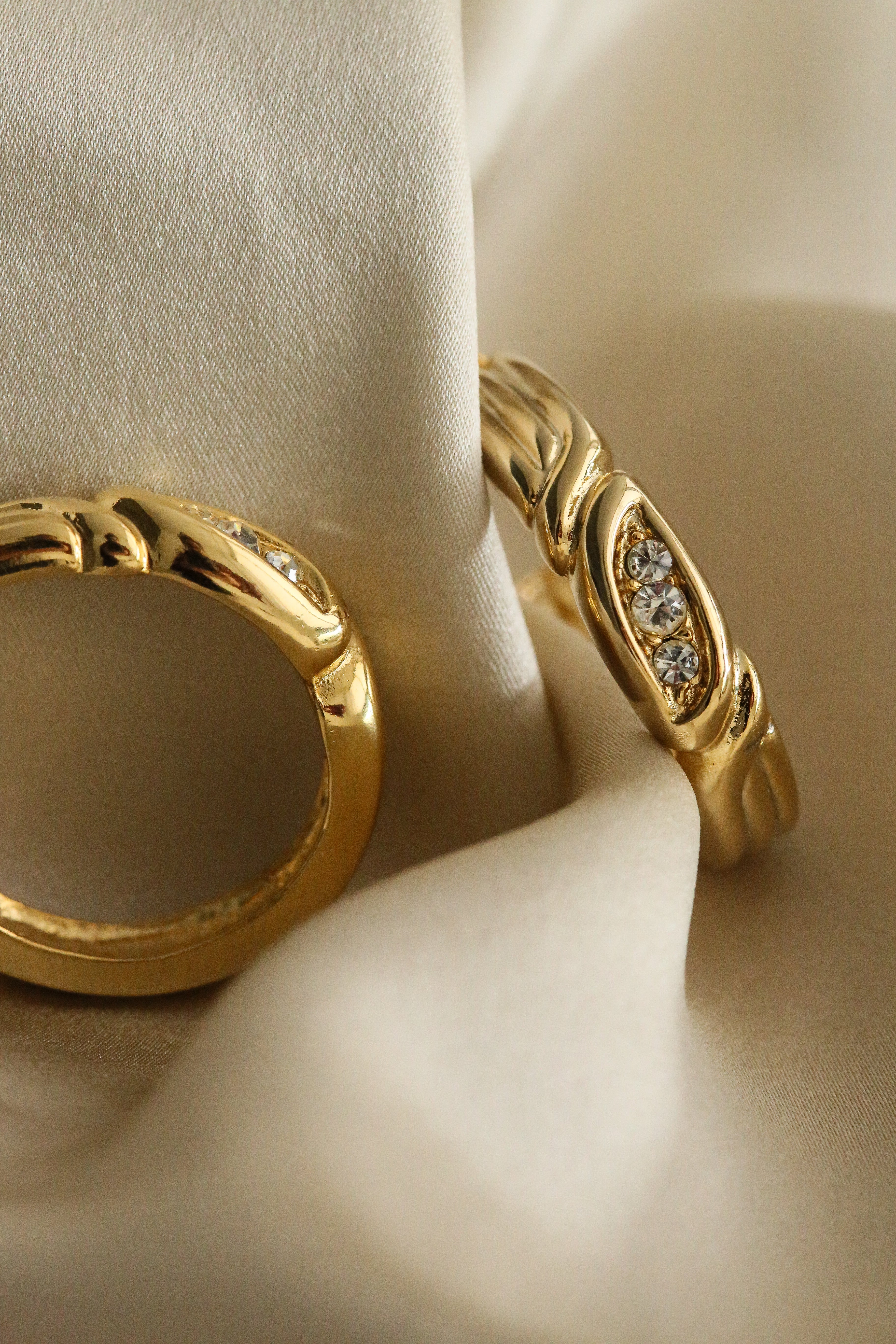 Serena (Vintage) Hoops - Boutique Minimaliste has waterproof, durable, elegant and vintage inspired jewelry