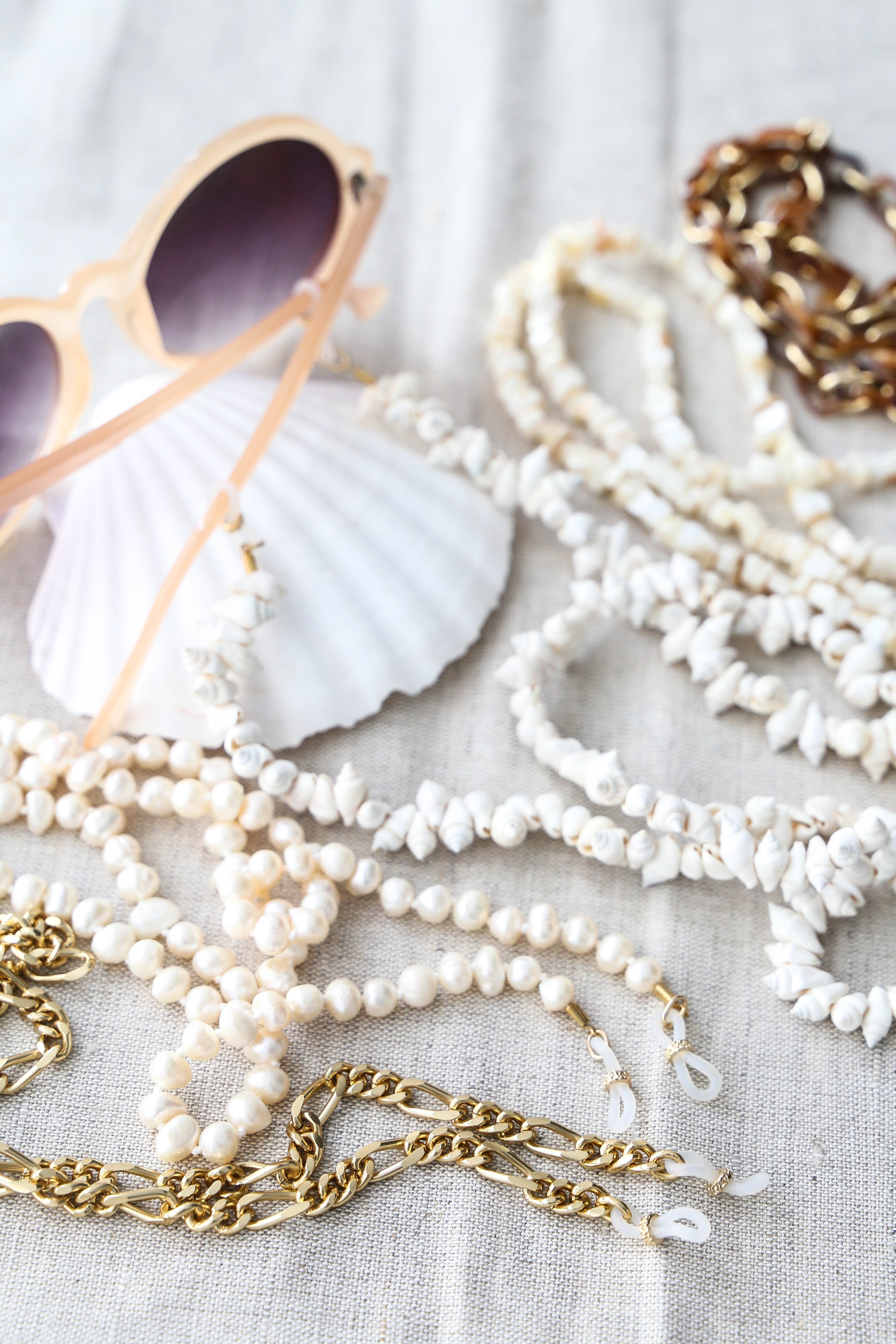 Shells - Sunglasses Chain - Boutique Minimaliste has waterproof, durable, elegant and vintage inspired jewelry