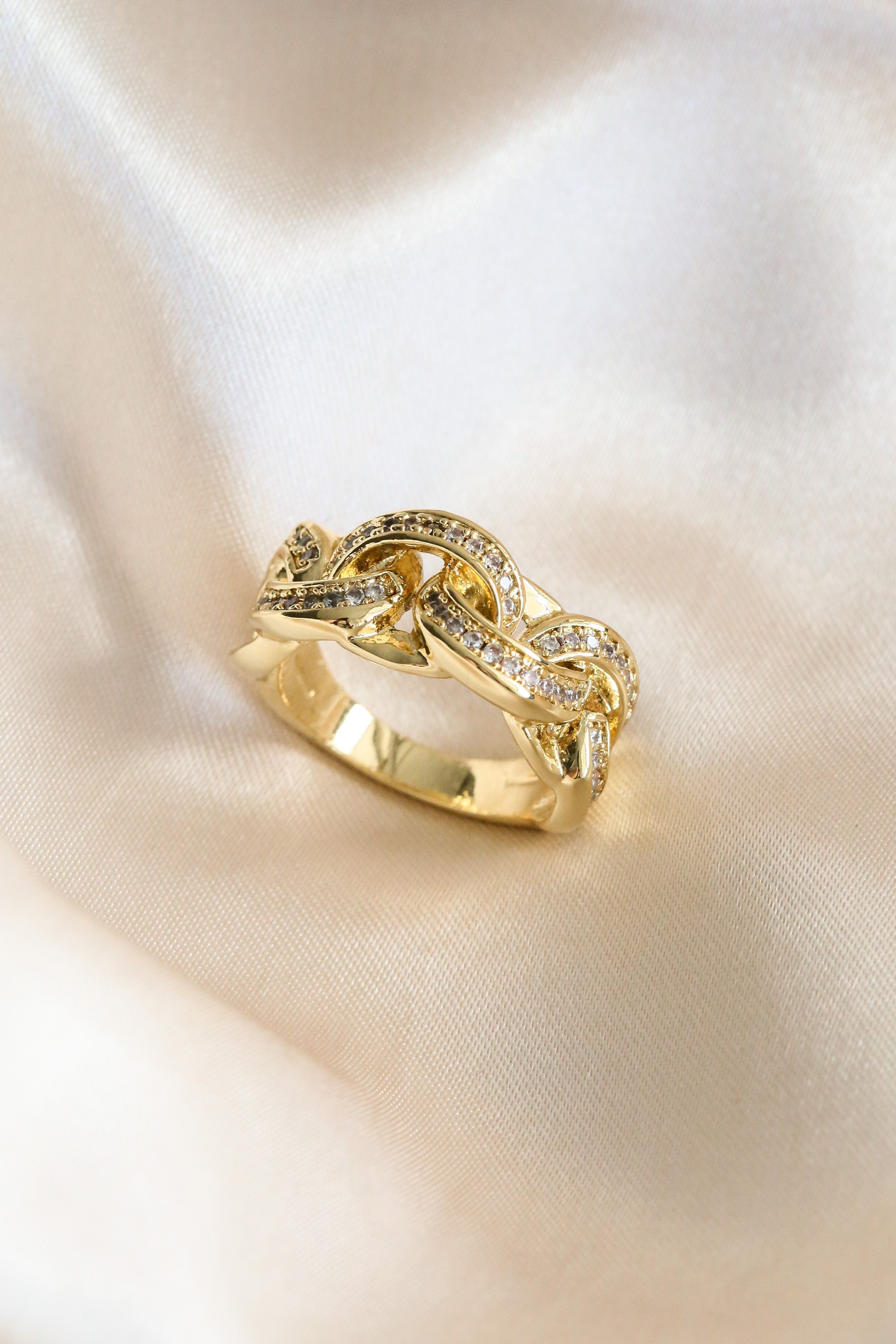 Shine Ring - has waterproof, durable, elegant and vintage inspired jewelry