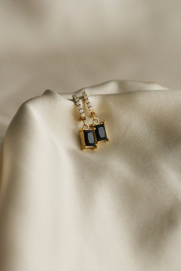 Sienna Earrings - Boutique Minimaliste has waterproof, durable, elegant and vintage inspired jewelry