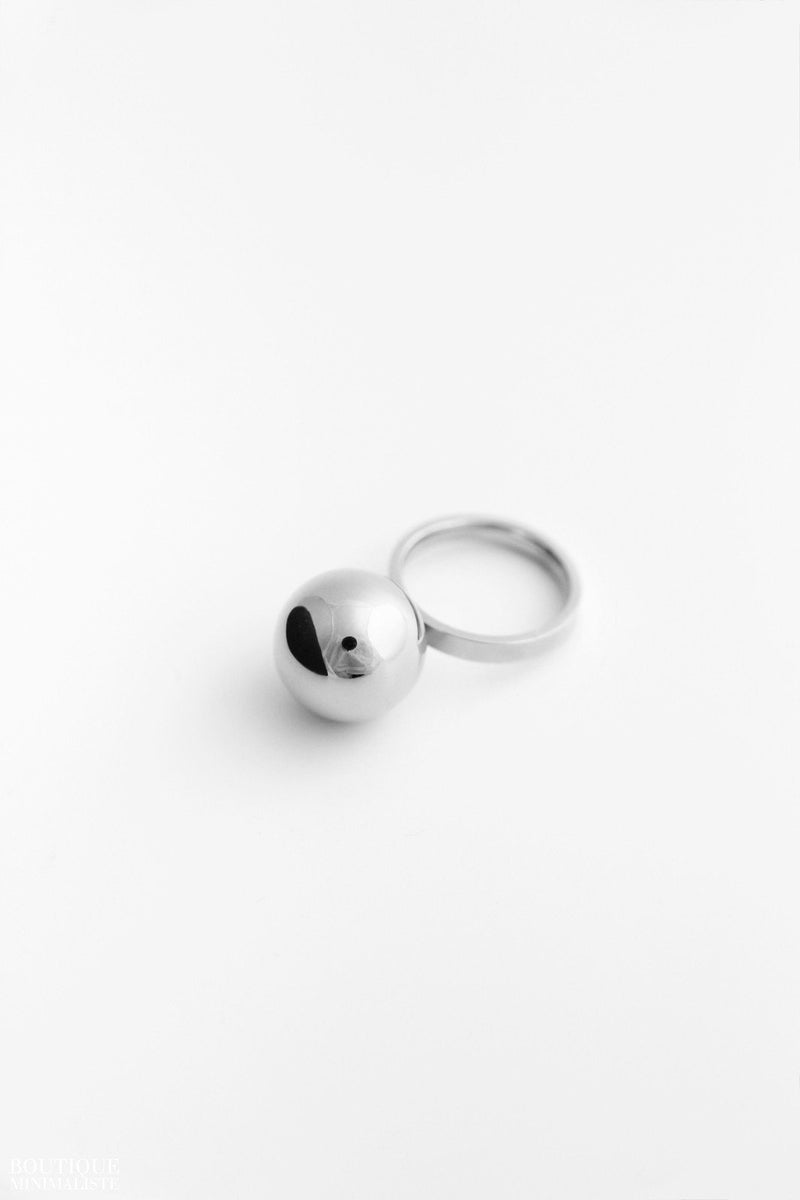 Sophie Orb Ring - Boutique Minimaliste has waterproof, durable, elegant and vintage inspired jewelry