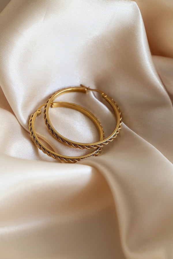 Stella Hoop Earrings - Boutique Minimaliste has waterproof, durable, elegant and vintage inspired jewelry