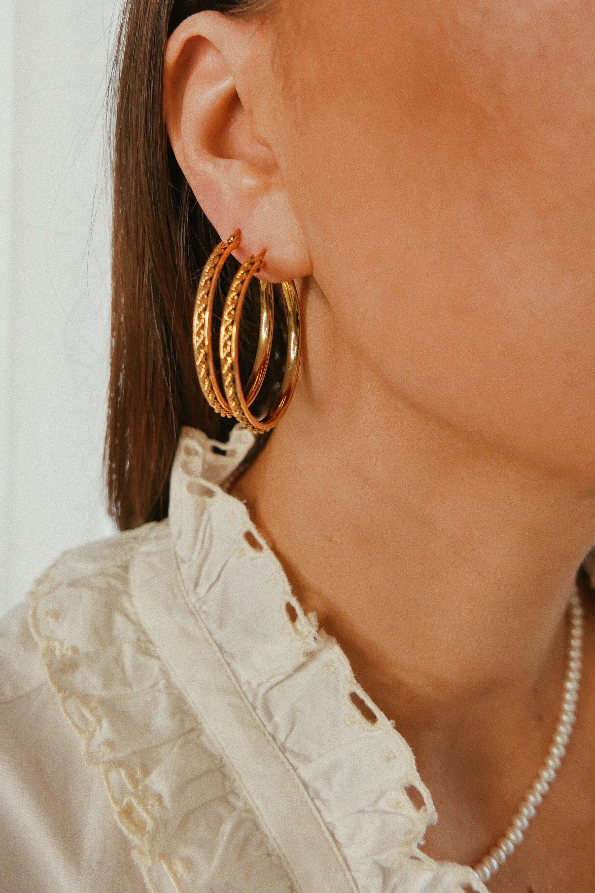 Stella Hoop Earrings - Boutique Minimaliste has waterproof, durable, elegant and vintage inspired jewelry