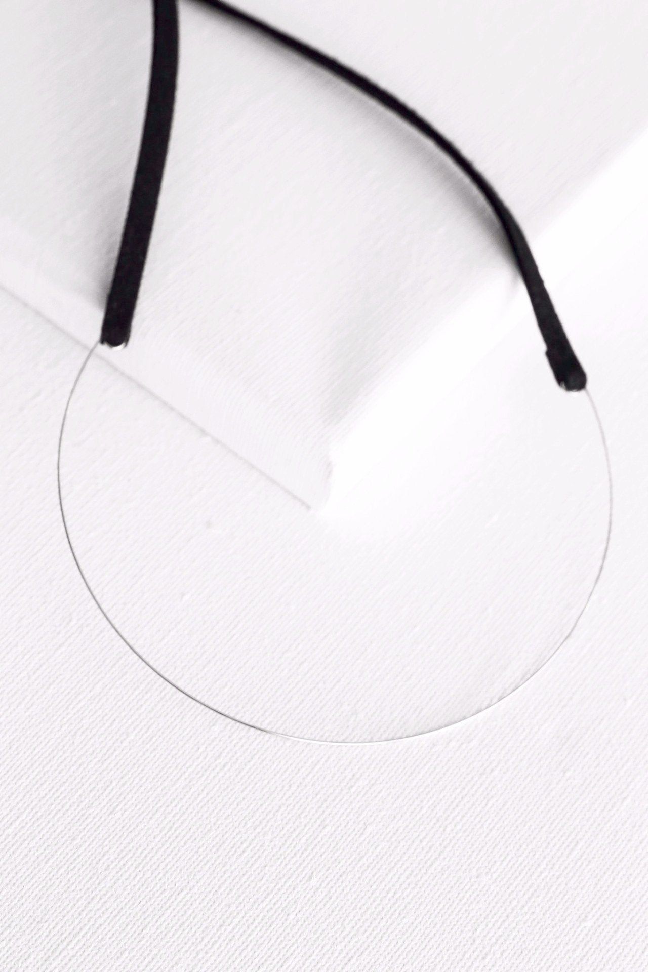 Suede Classic Choker - Boutique Minimaliste has waterproof, durable, elegant and vintage inspired jewelry