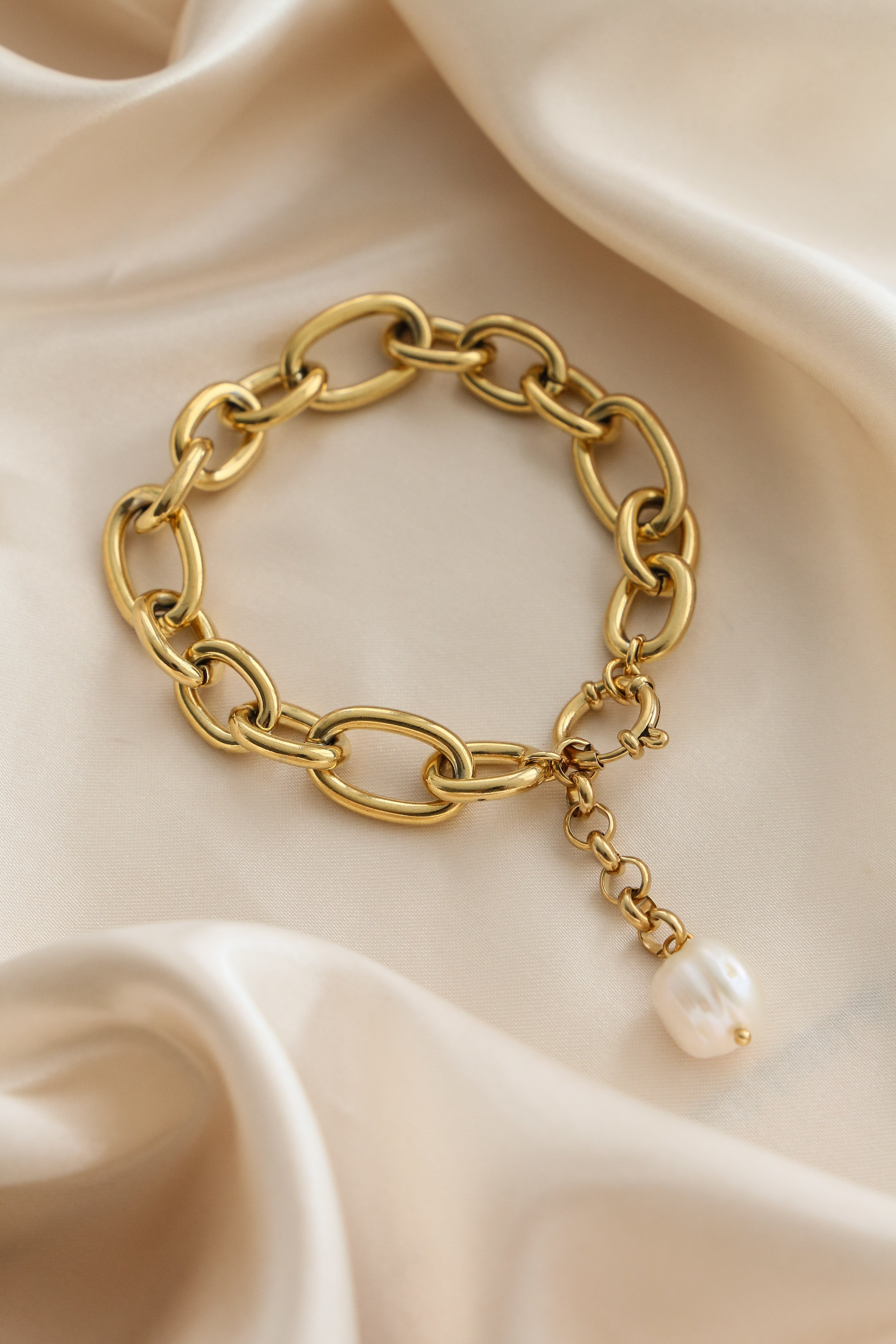 Sunlight Bracelet - has waterproof, durable, elegant and vintage inspired jewelry