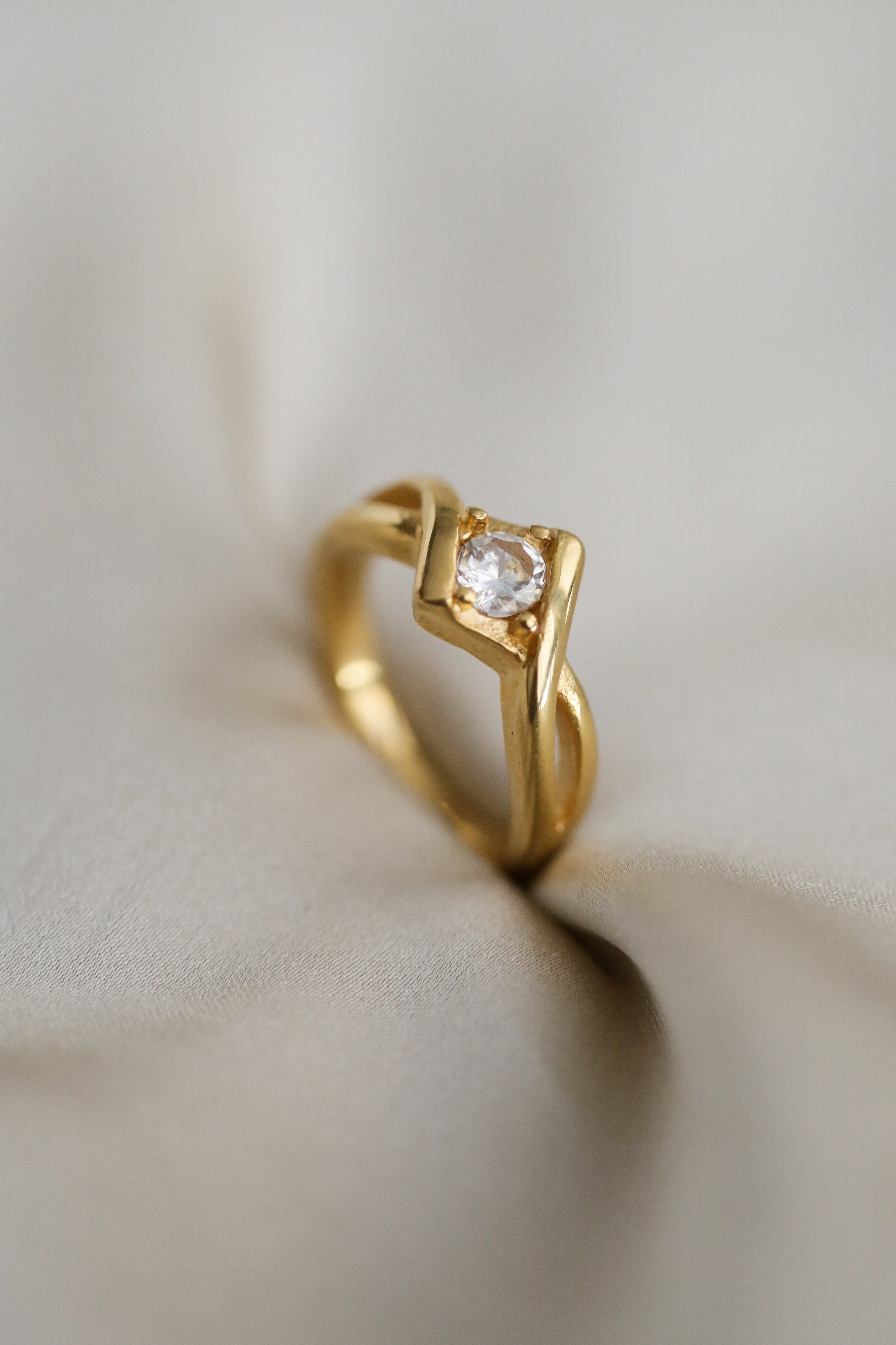 The Heart - Cubic Zirconia Ring - Boutique Minimaliste has waterproof, durable, elegant and vintage inspired jewelry