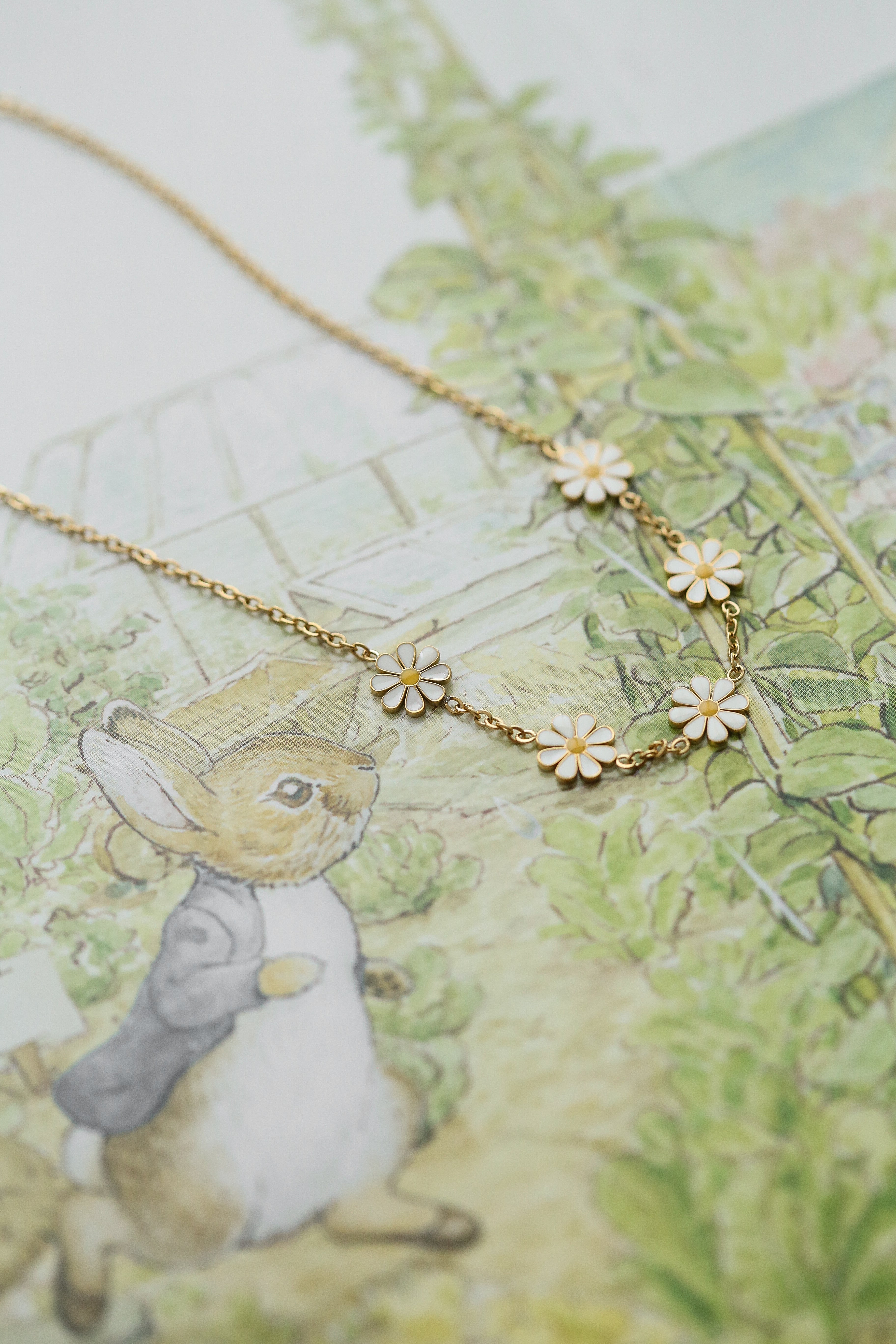 Valery (children) Necklace - Boutique Minimaliste has waterproof, durable, elegant and vintage inspired jewelry