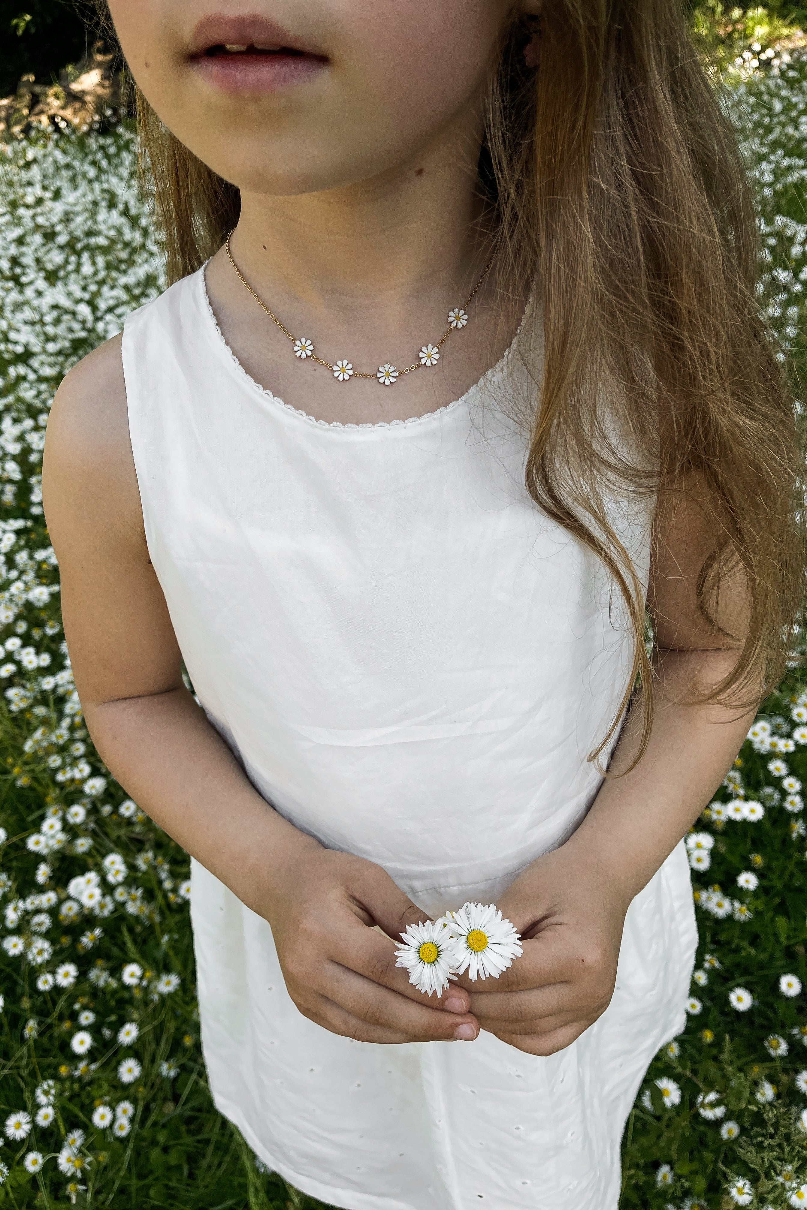 Valery (children) Necklace - Boutique Minimaliste has waterproof, durable, elegant and vintage inspired jewelry