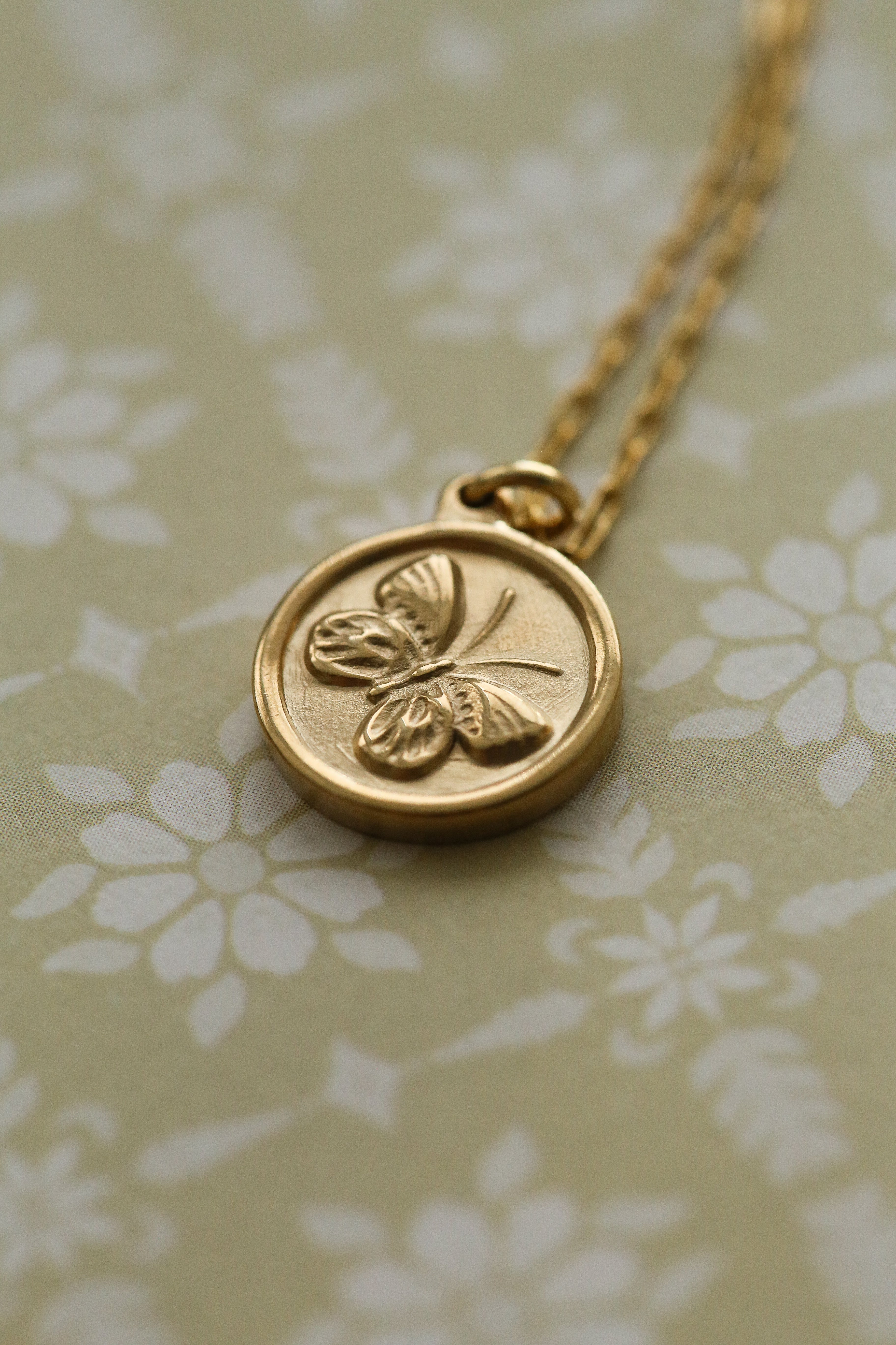 Verity (children) Necklace - Boutique Minimaliste has waterproof, durable, elegant and vintage inspired jewelry