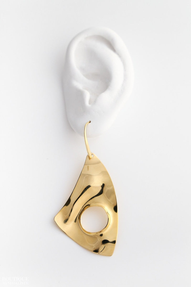 Vintage Wave Earrings - Boutique Minimaliste has waterproof, durable, elegant and vintage inspired jewelry