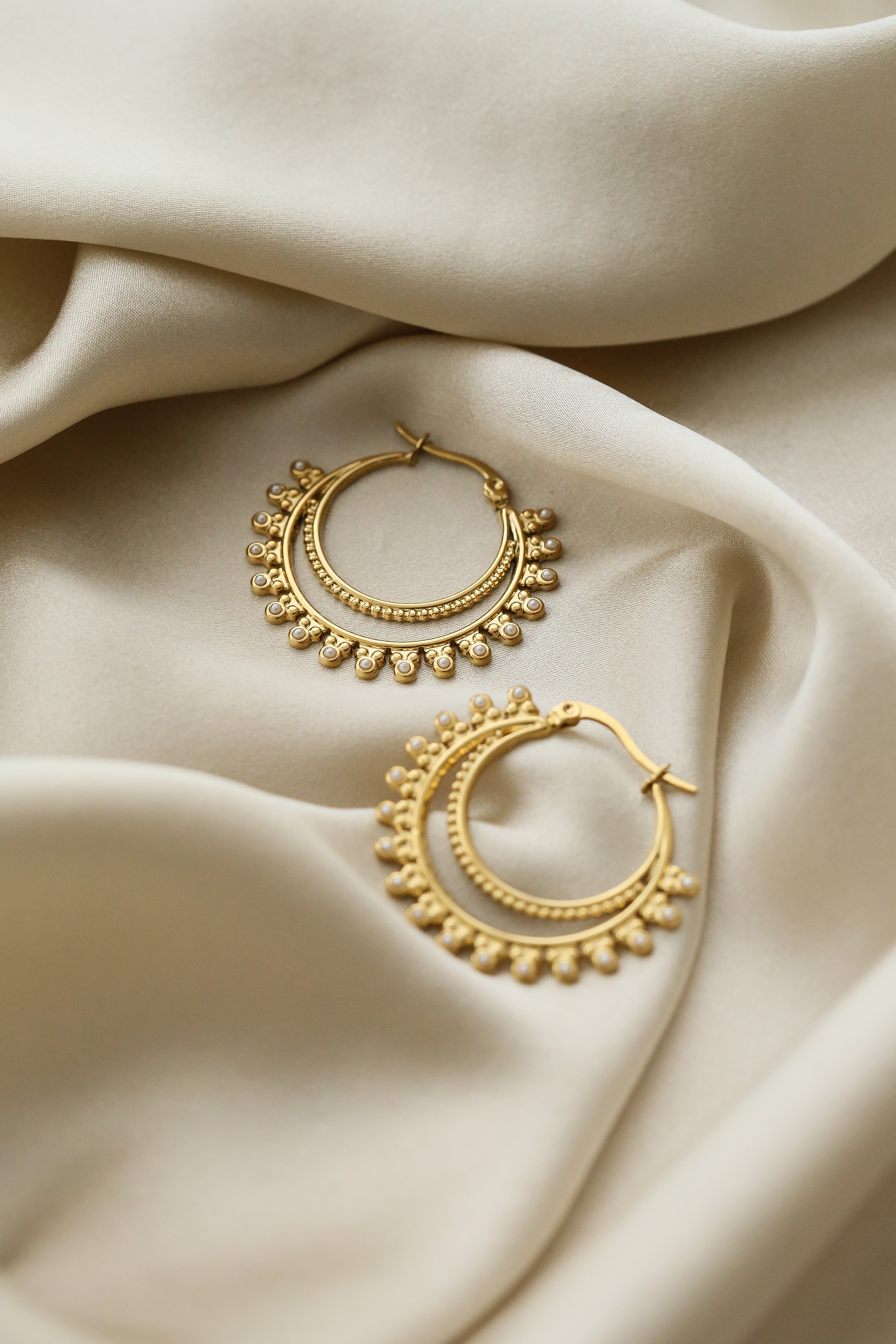 Waya Earrings - Boutique Minimaliste has waterproof, durable, elegant and vintage inspired jewelry