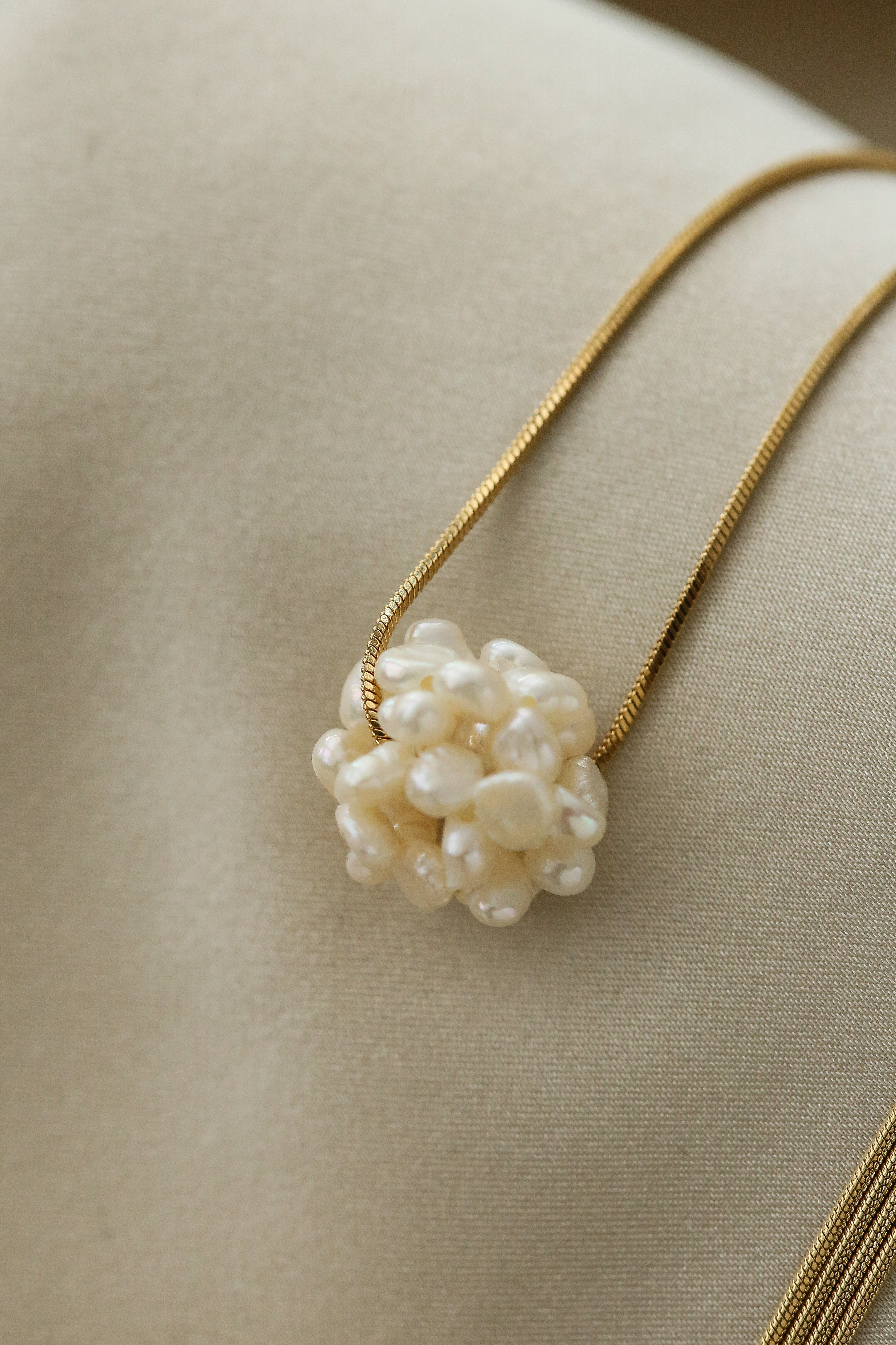 Willow Necklace - Boutique Minimaliste has waterproof, durable, elegant and vintage inspired jewelry