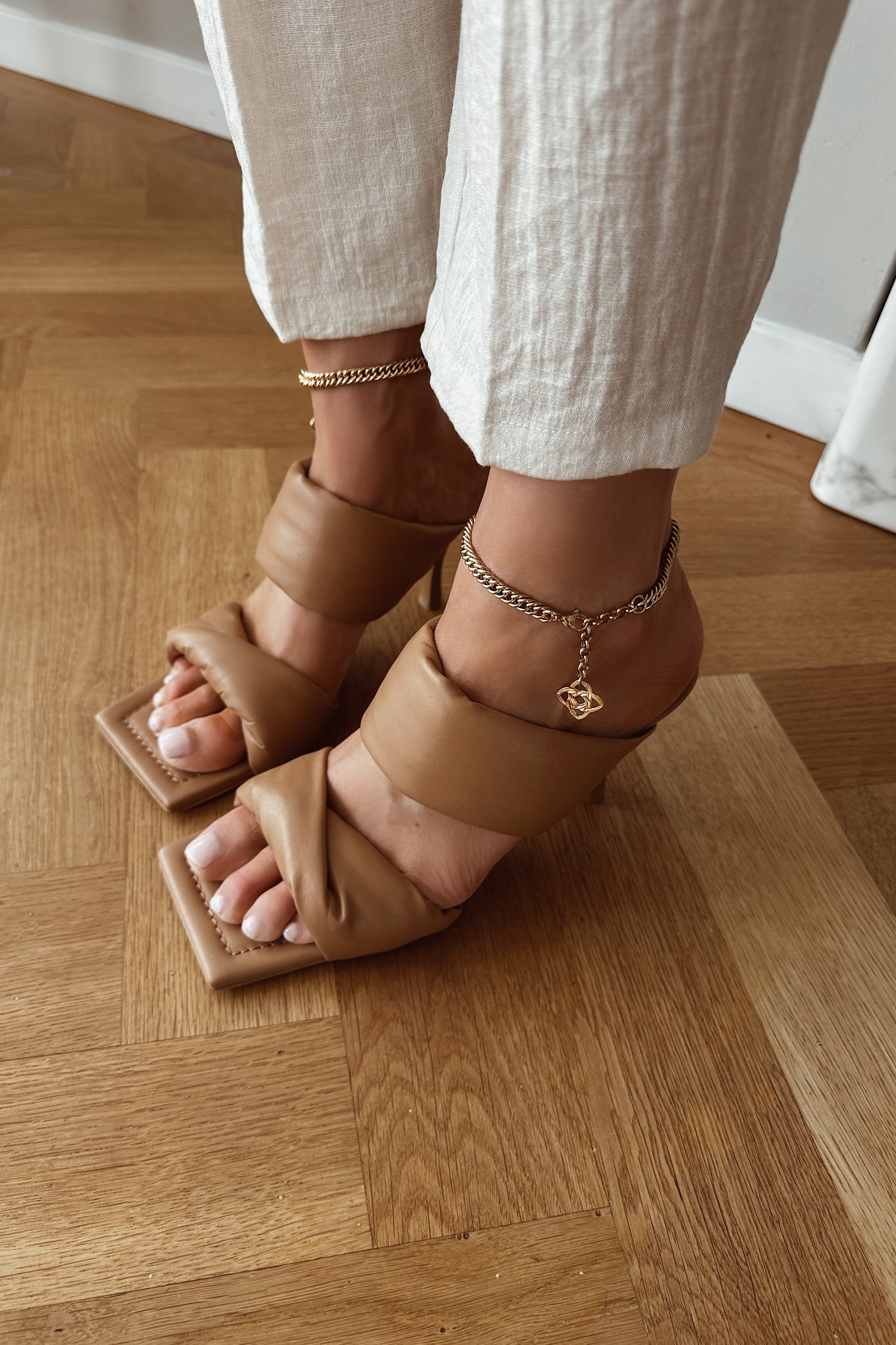 Winona Anklet - Boutique Minimaliste has waterproof, durable, elegant and vintage inspired jewelry